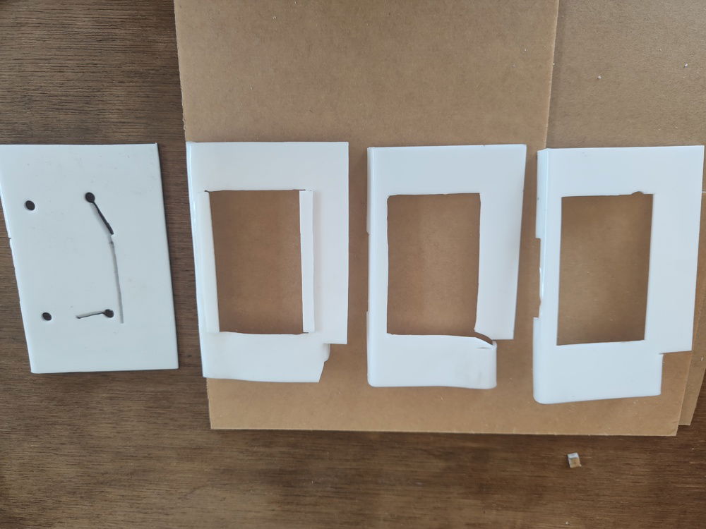 The piece to the rightmost of the picture is the one I used in the build. It's really a learning process.