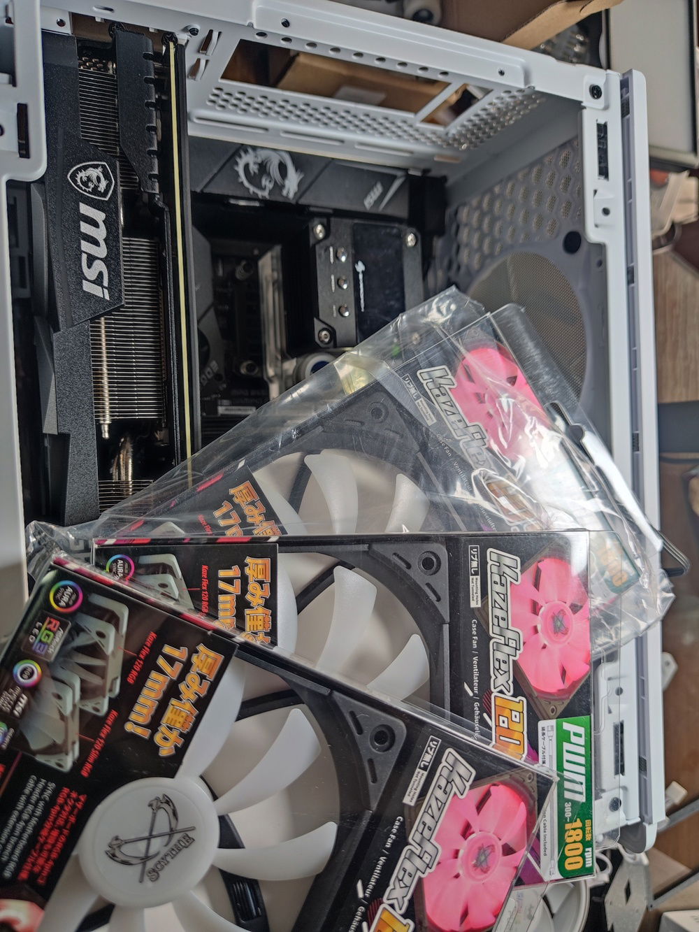 17mm fans proved to be too thick for my top mount rad, but was perfect as bottom, external push fans.