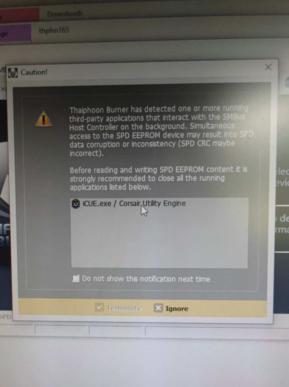I managed to break the RGB on one stick of RAM - maybe by accidentally mixing RGB control software. This piece of software "Thaiphoon Burner" was supposed to help by resetting the SPD EEPROM firmware on the stick - instead I ended up with a busted 8GB stick of RAM.