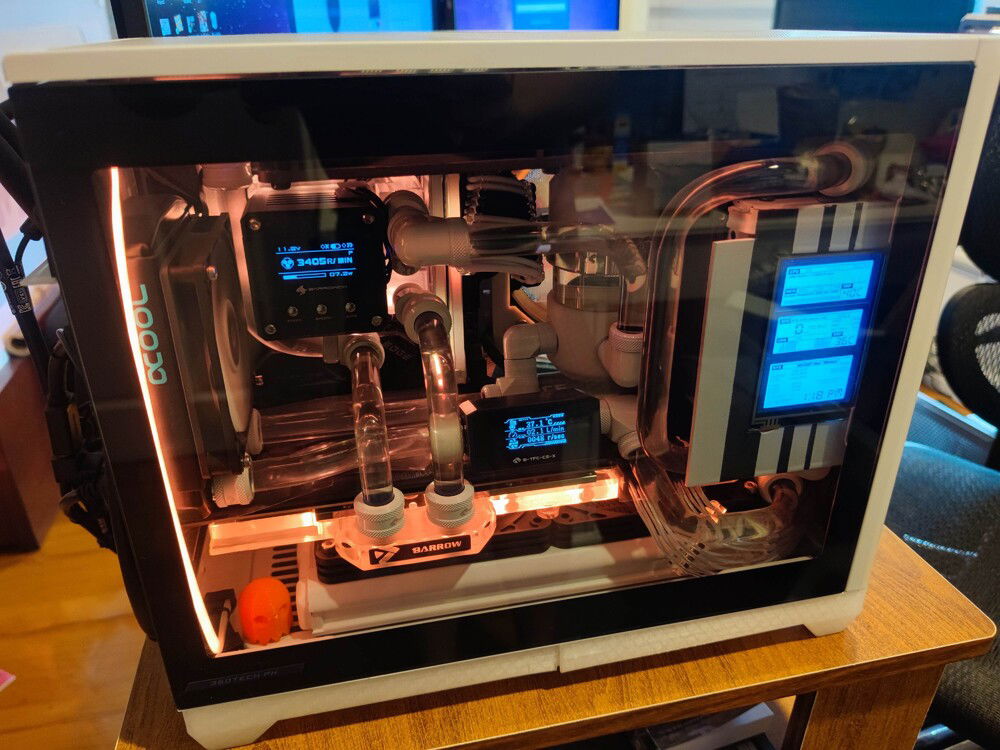 Added a non functional Pac-Man ghost just for giggles.