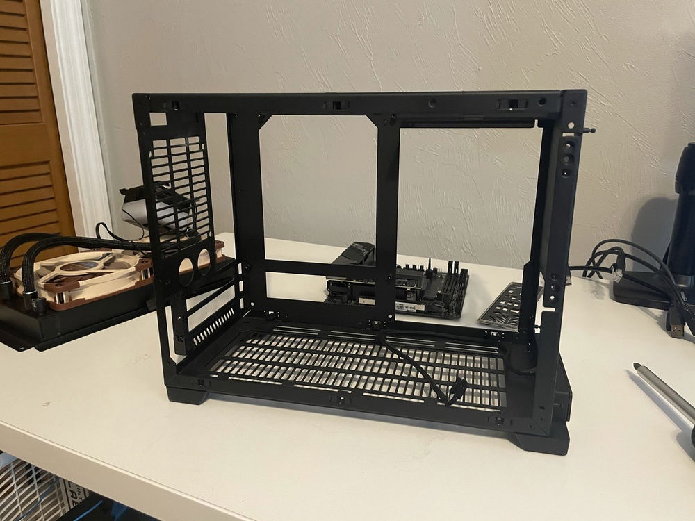 NCASE M1 ジャンク NCASE M1 Downsize (ft. push/pull AIO + GPU deshroud) by