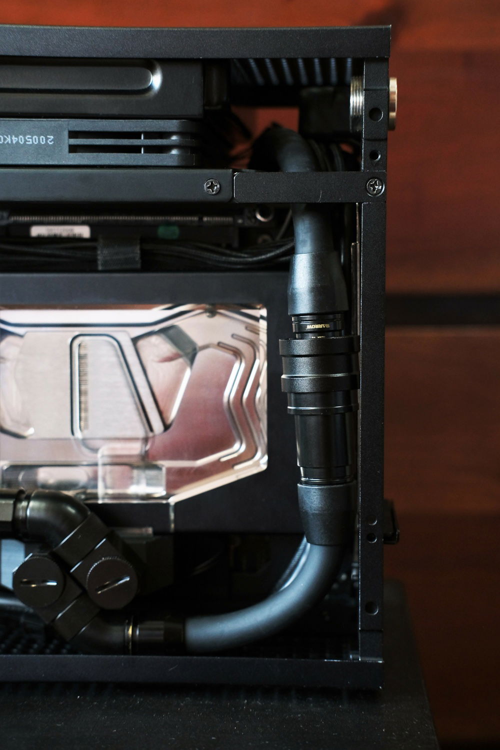 Barrow QDC just in case i want to push the 3090 or have lower fan noise, i could connect it to an external rad. Also very useful to drain the system!