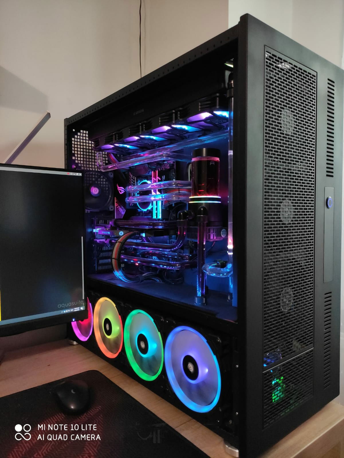 Custom Case » builds.gg