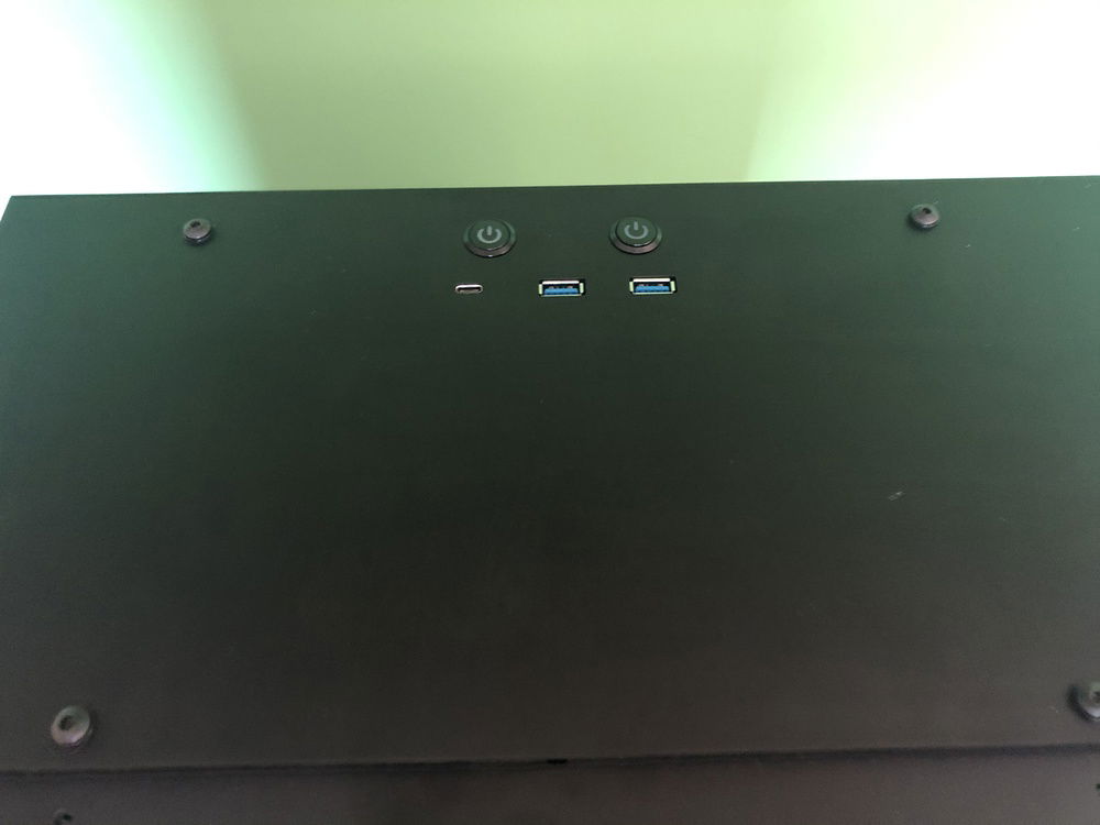 Neat job there with power and UV light buttons.