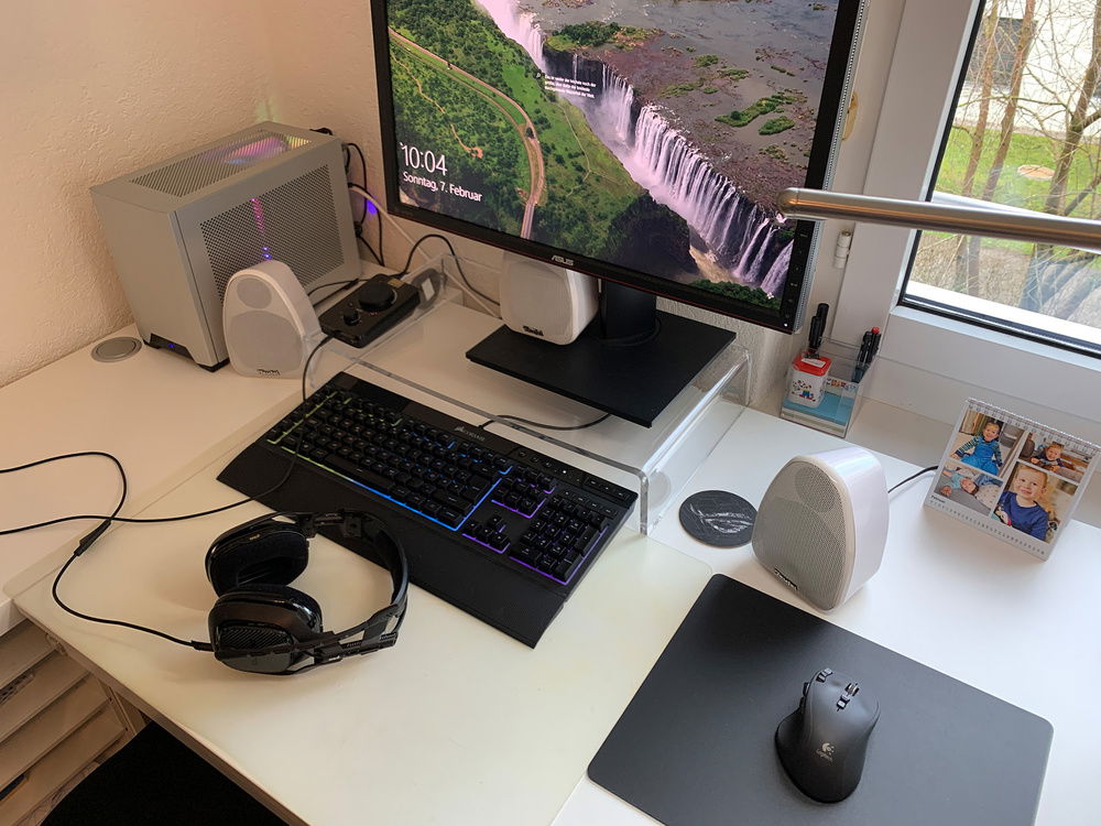 tiny compared to the desk