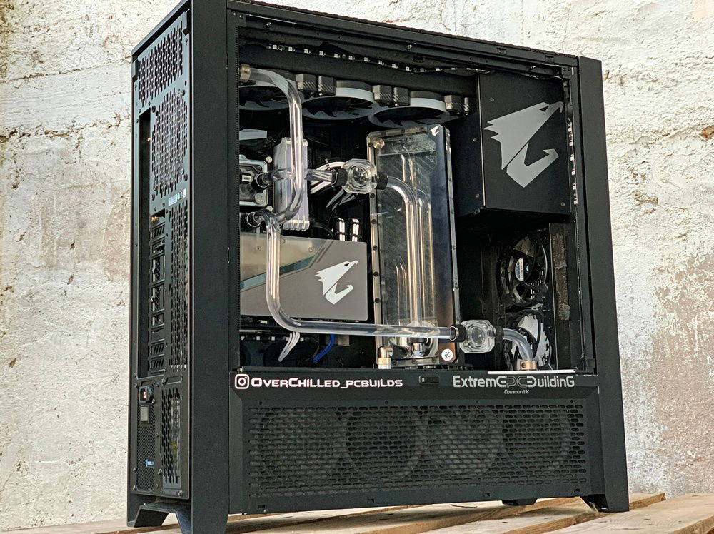 Corsair 900D Aorus Build [[[SAVAGE]]]