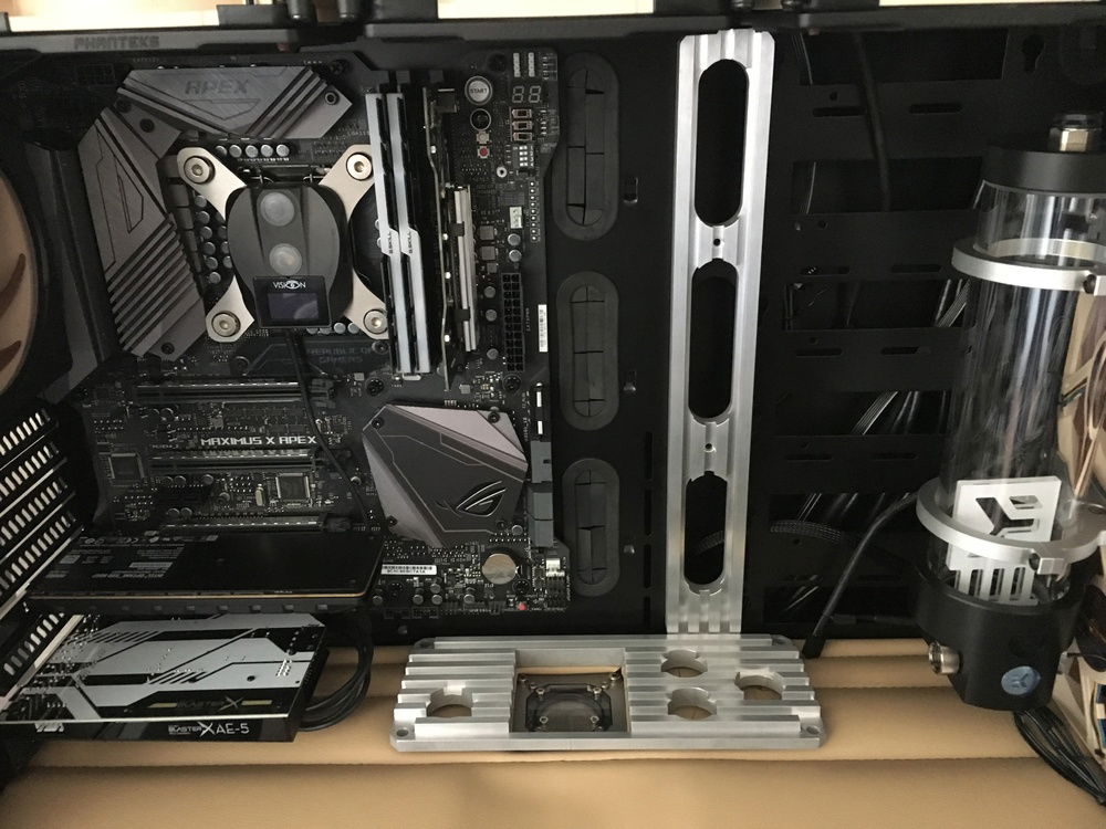 Custom-milled aluminum parts fitting