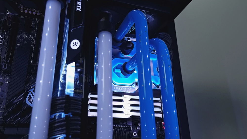 Huge Dual Custom Watercooled PC Front & Back! » Builds.gg