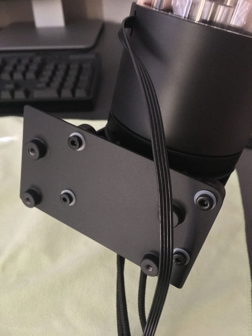 Custom made mounting-plate.