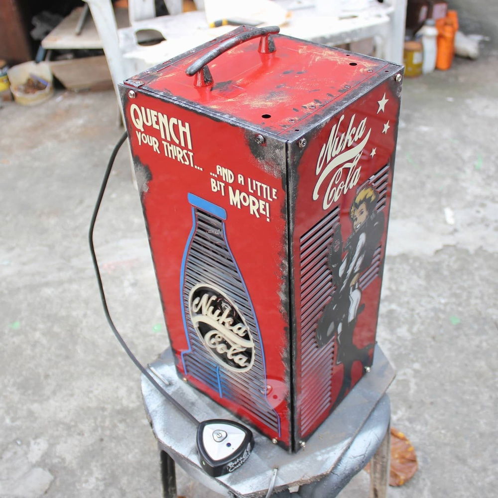 post assembly, top view of weathering effect