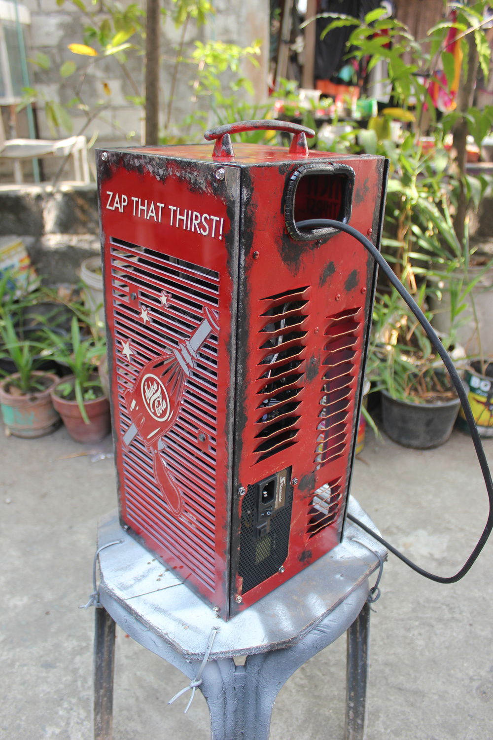 rear view, I made the hole quite big because i use alot of converter for my surround setup