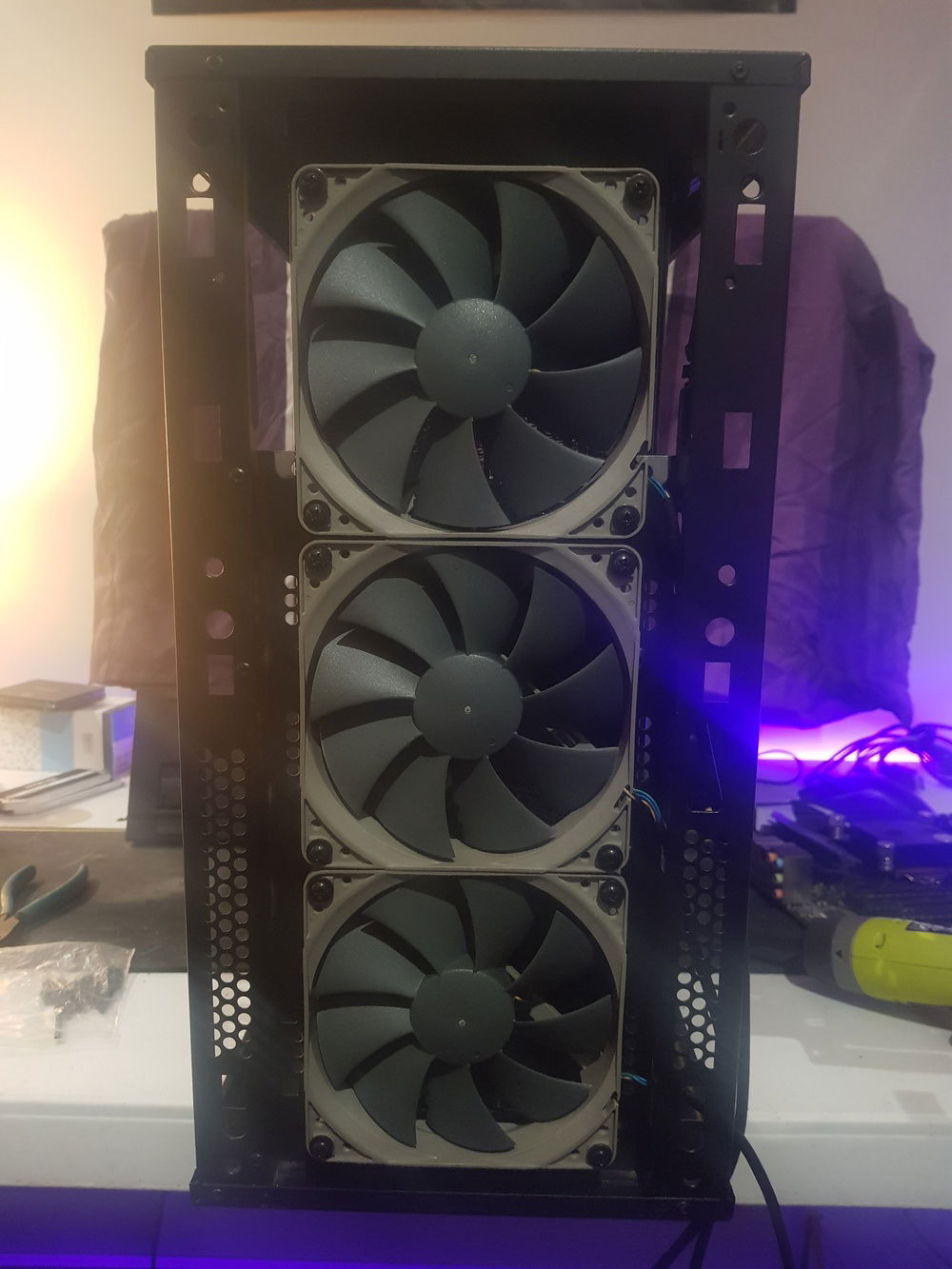 As far as I know, only 1 or 2 other people have ever fit a 360 rad in a 350D