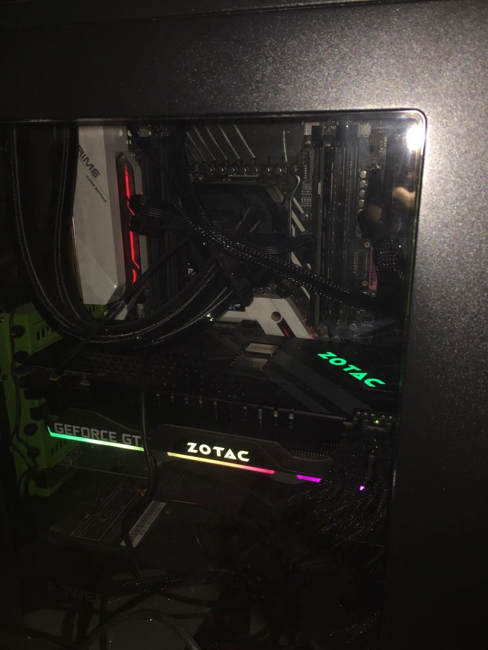 Picture from the Side window (With Flash on)