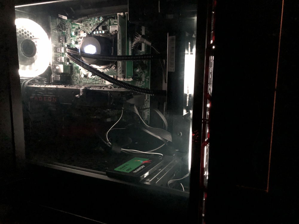 Put on white lights so you can see the inside better. Again bad quality.