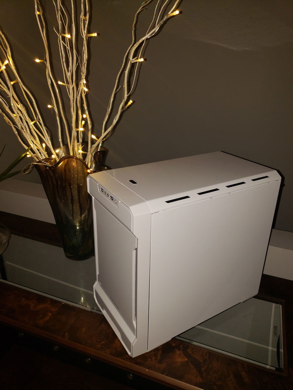 Phantek White ITX case