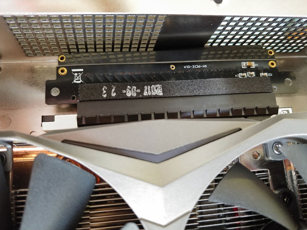 First pcie riser cable had much to large of a connector.