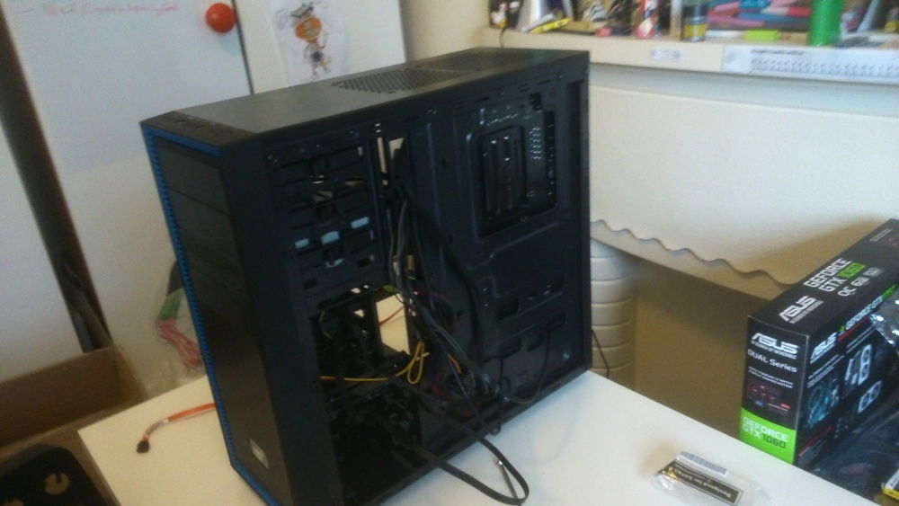 Didn't have any photos of the cables after management, so this should do.