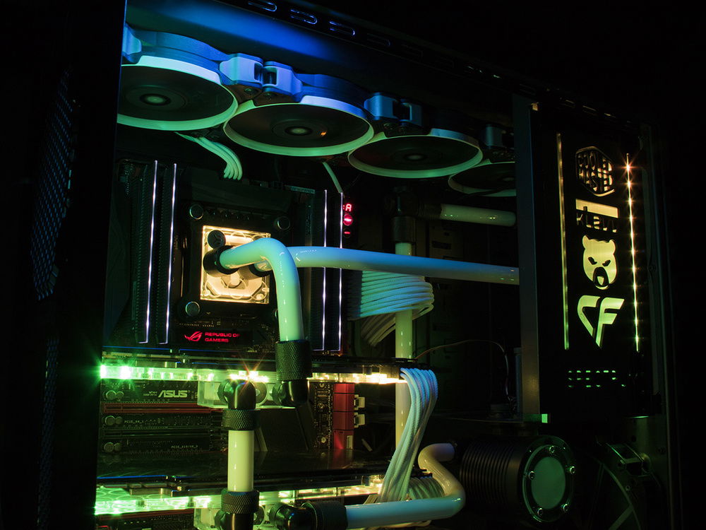 Changing colour every 5 milliseconds over meters of 60 LED per meter Addressable LED strips, creating a new picture every time