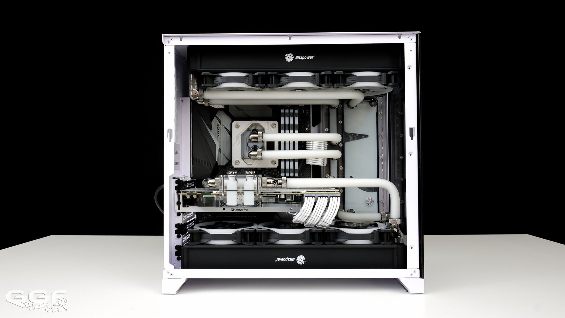 Белая сборка. Lian li PC-o11 Dynamic White. Lian li o11 Dynamic EVO. Lian li o11 Dynamic EVO White. Lian li o11 EVO.