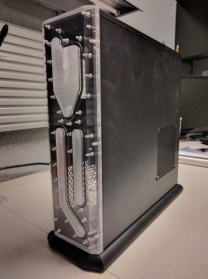 Front Distro Block mounted to case