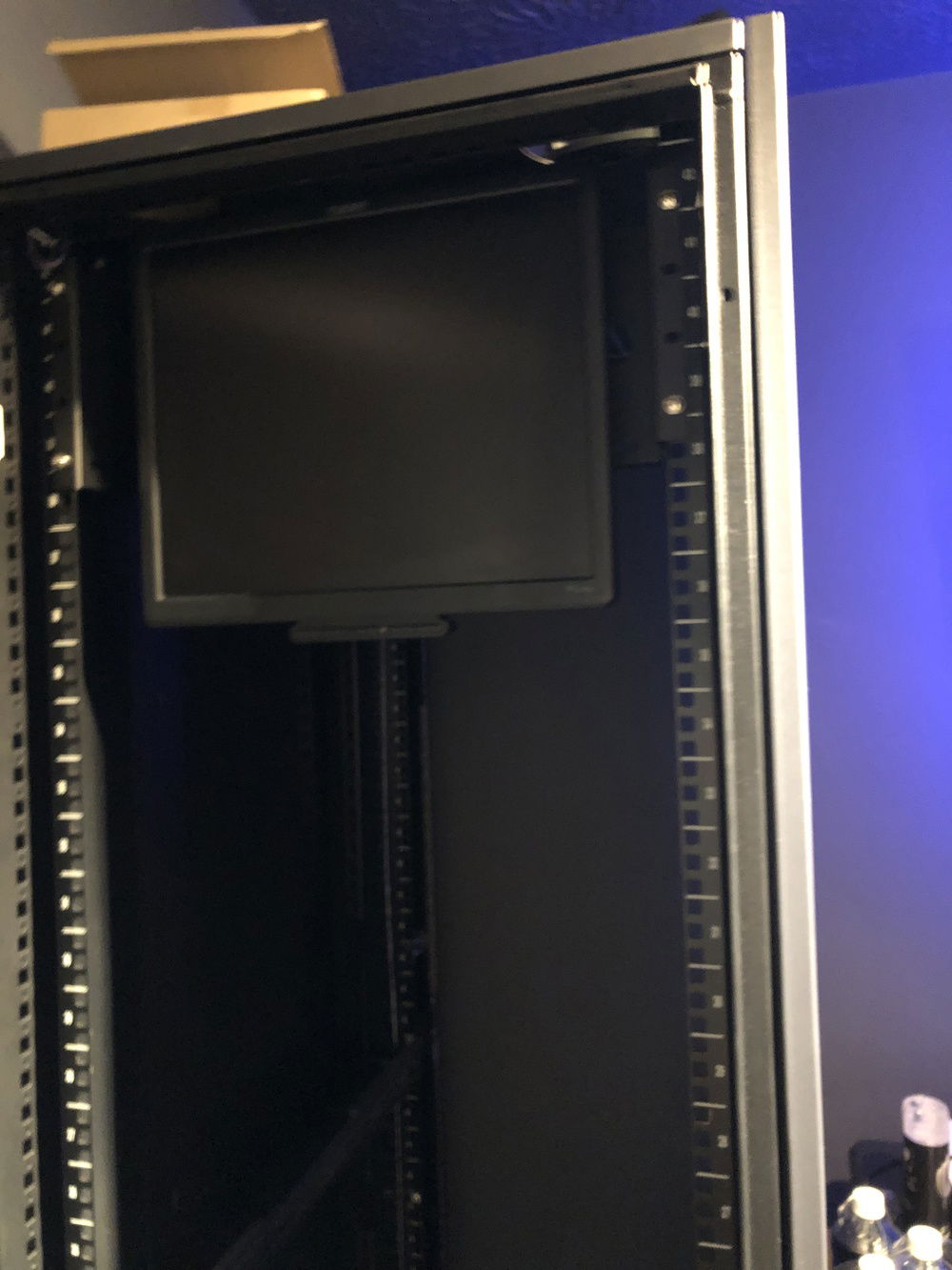 Monitor for viewing system info