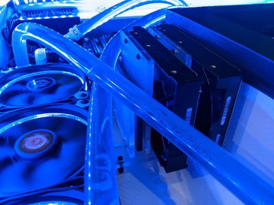 Acrylic plate mounting system I designed for the HDDs and SSD.  I can easily store another SSD mount on here or remove the SSD and add another HDD.  The opposite side of the desk has the same system, but only one SSD on it since I have two M.2 NVMe drives on the motherboard.