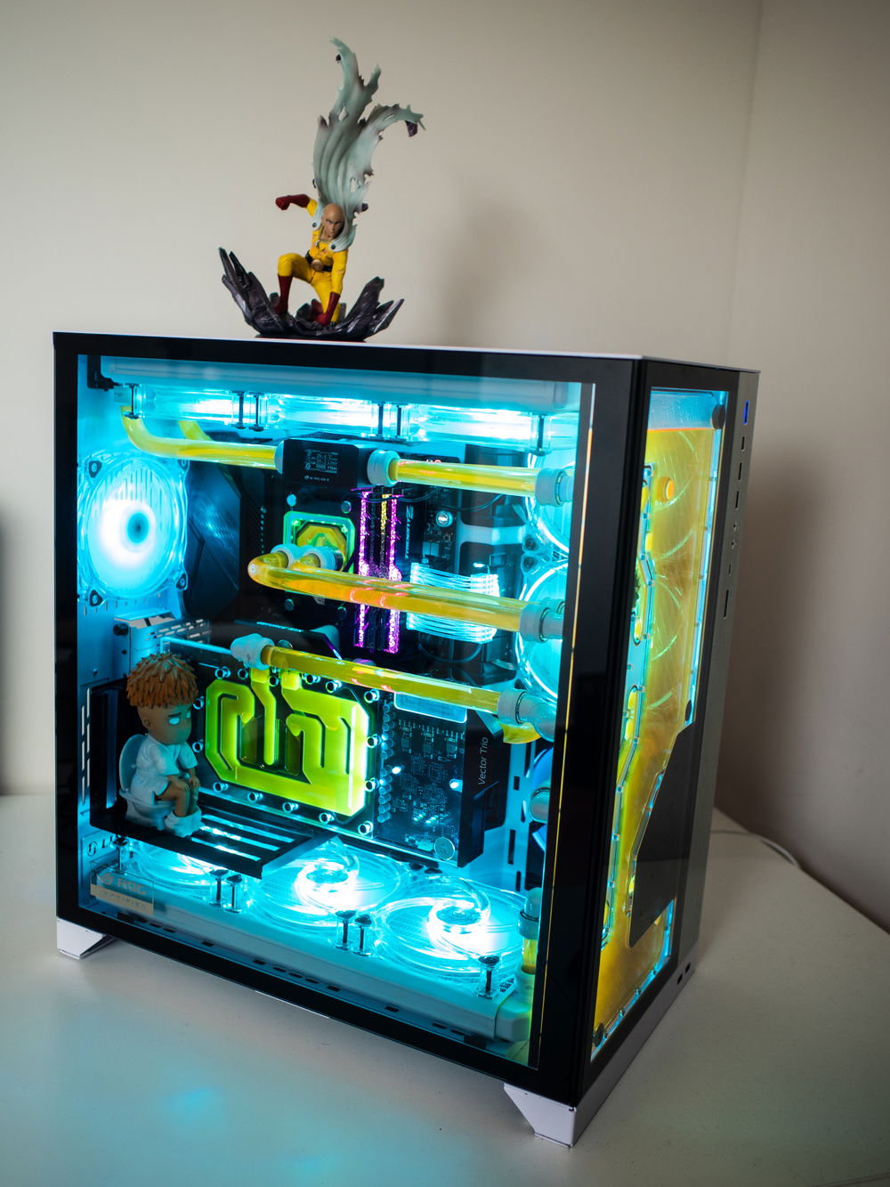 Alternative RGB color scheme with Aura Creator