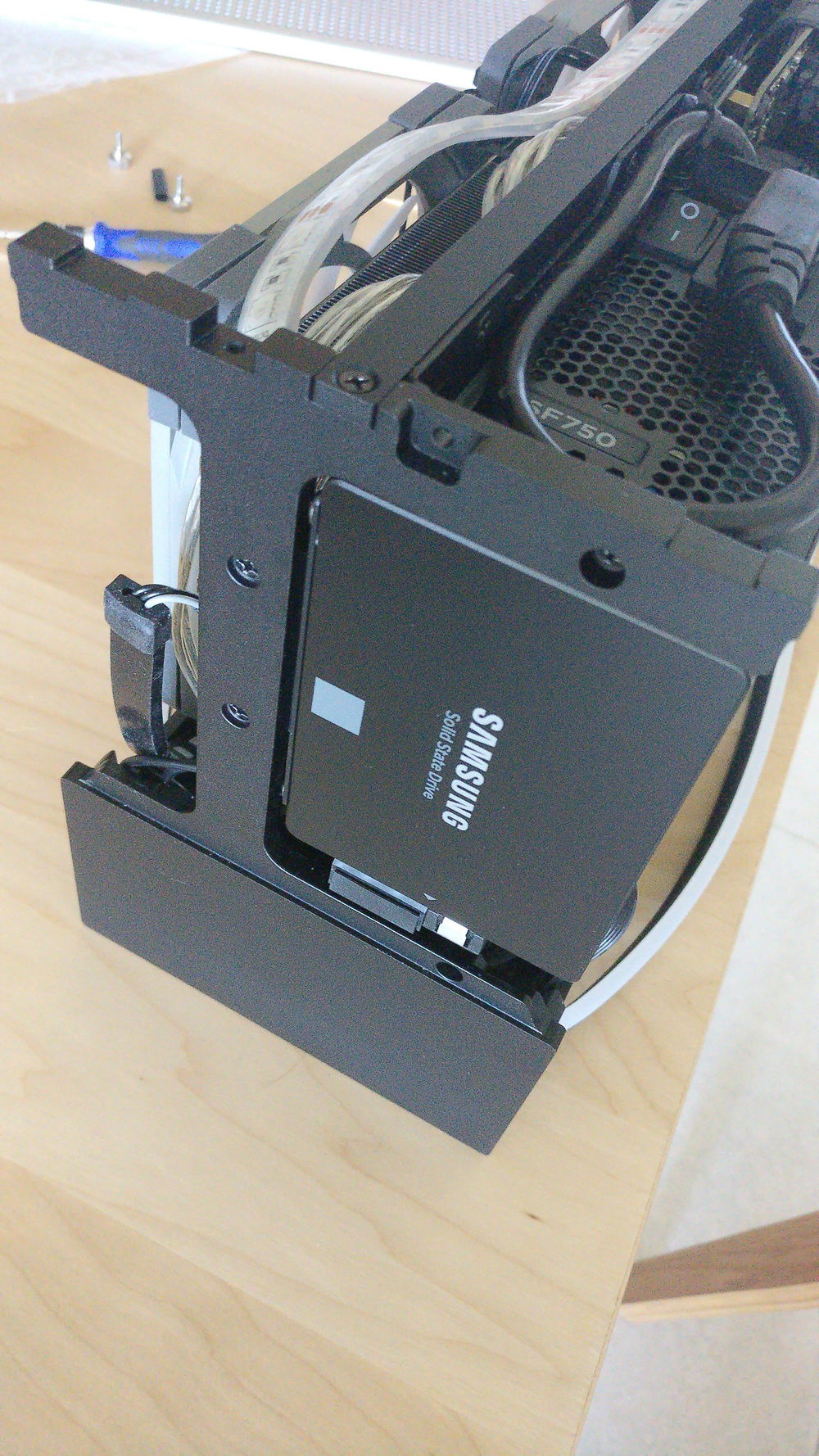 Moved the 4tb hard drive to a NAS machine, replaced with 2tb 860 Evo