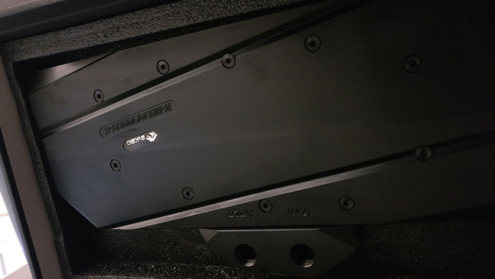 Bykski waterblock, specially requested POM edition took a little over a week to manufacture. Went POM cause I use a lot of IPA to clean my parts and I've heard enough nightmare stories of acrylic cracking. Can't visually inspect the block but matte black fits my theme better anyways