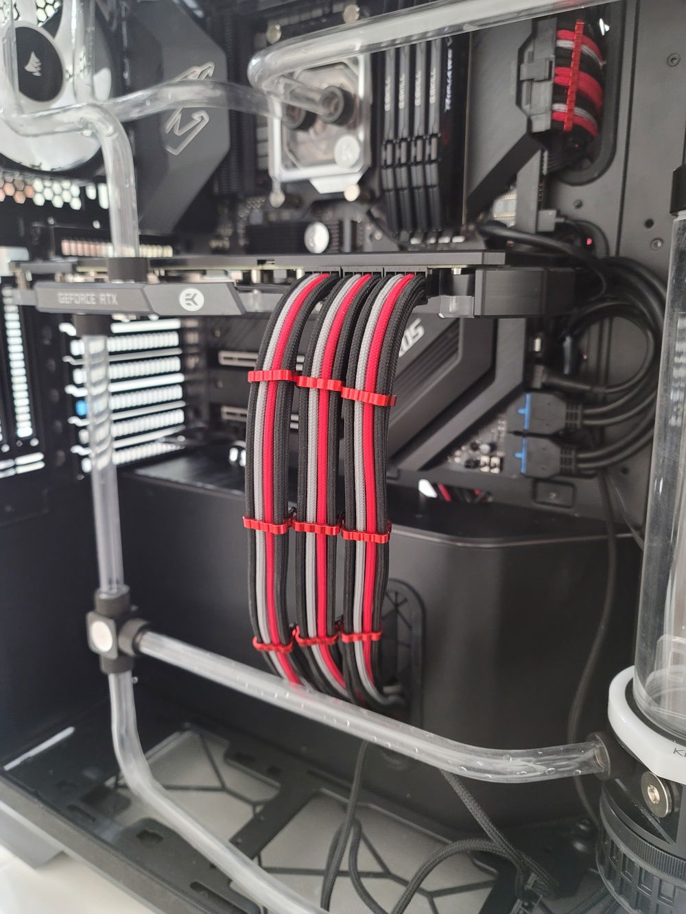 Another cable added.