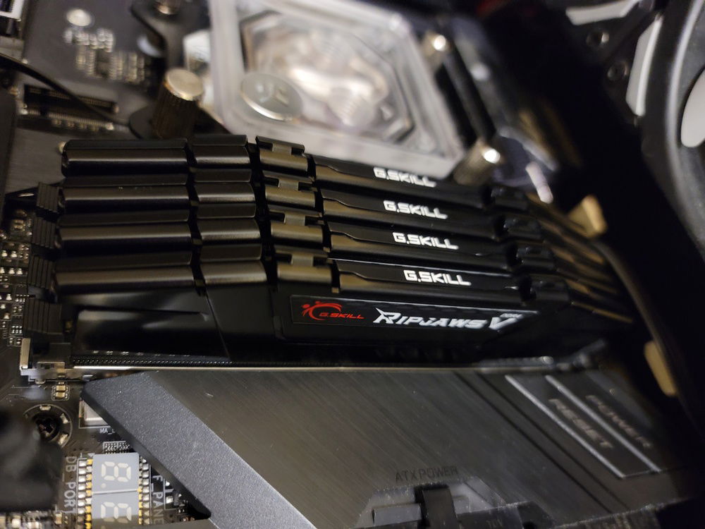 Cpu block reinstalled and ram swapped.