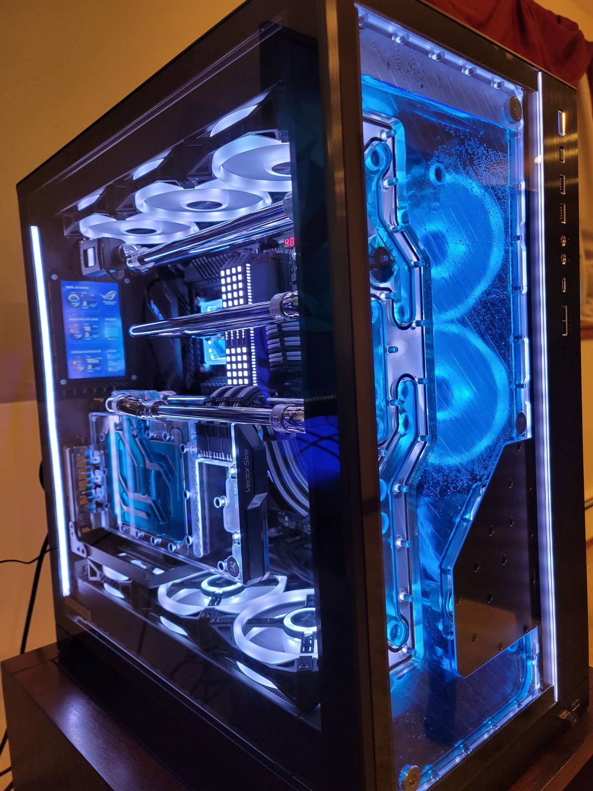 Veronica Asus Rog Build » builds.gg