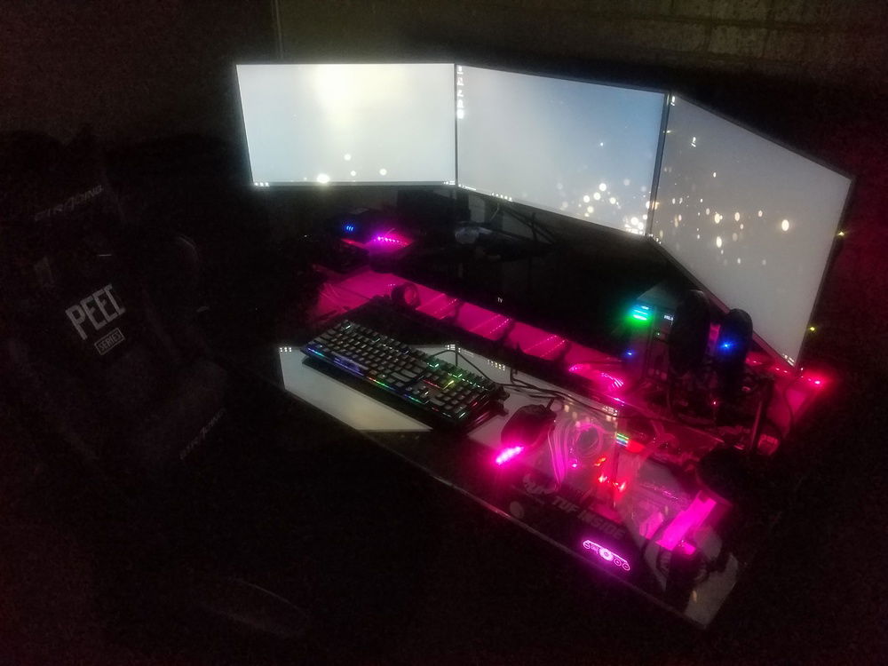 Color changes.  Pink was a bit bright, but, anything other then "white" was giving off some serious glare on the camera.  Might have to do with the lighting, or, the glass refraction.