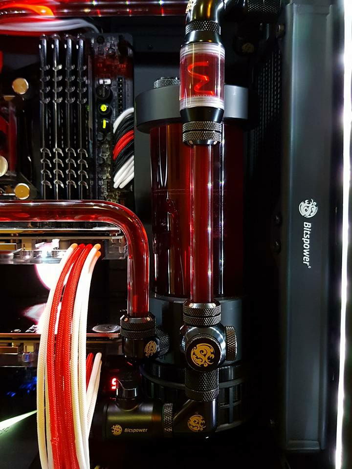 Intel X99 5630x
GPU: 1080
Cooling Block: EKWB Pump, Res, CPU and GPU block.
Rad: Bitspower 240 + 120
Fittings: Bitspower
Ram: 32Gb
SSD: Samsung PCIe M.2 500Gb x 2
Case: Razer NZXT™ S340 – Designed by Razer™