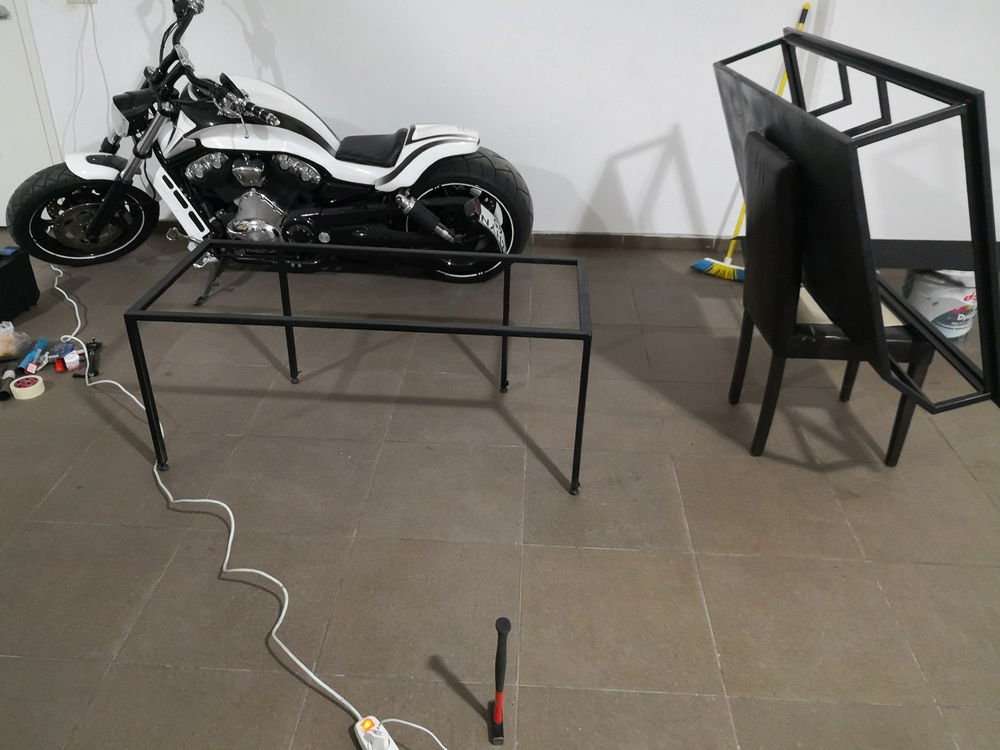 Paint to black all body and part