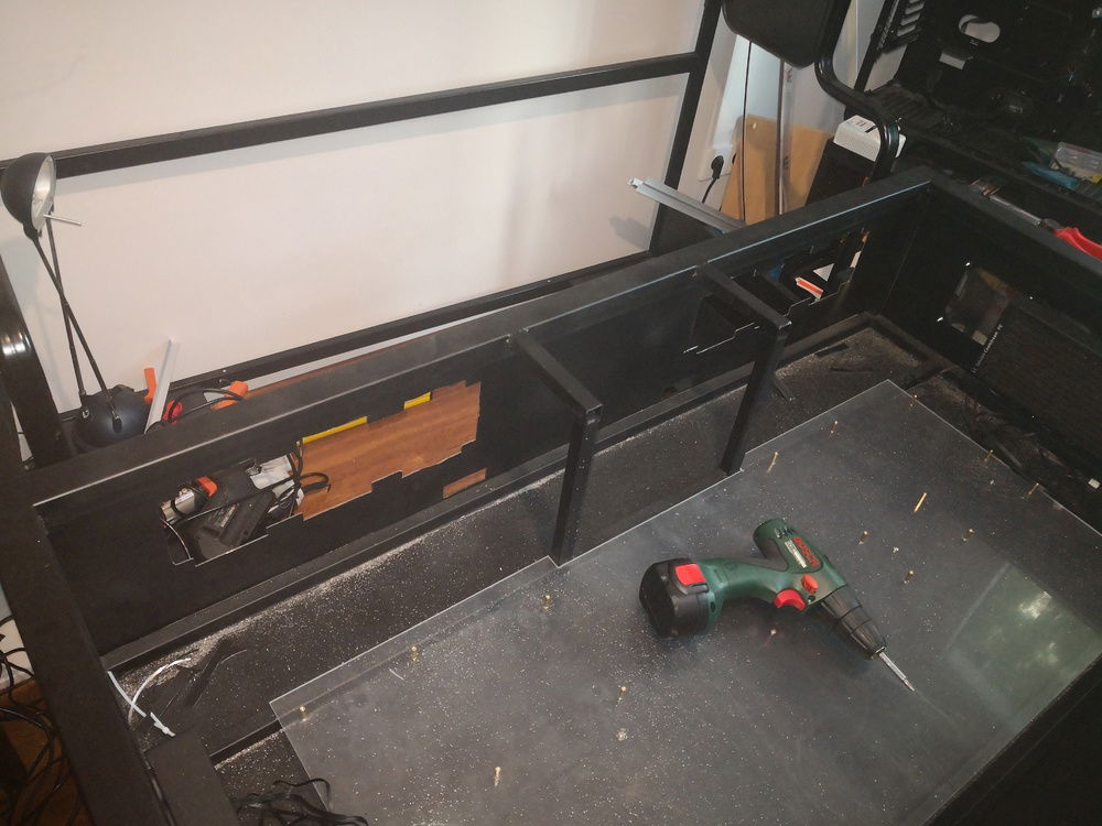 3mm plexi cutting For table in design