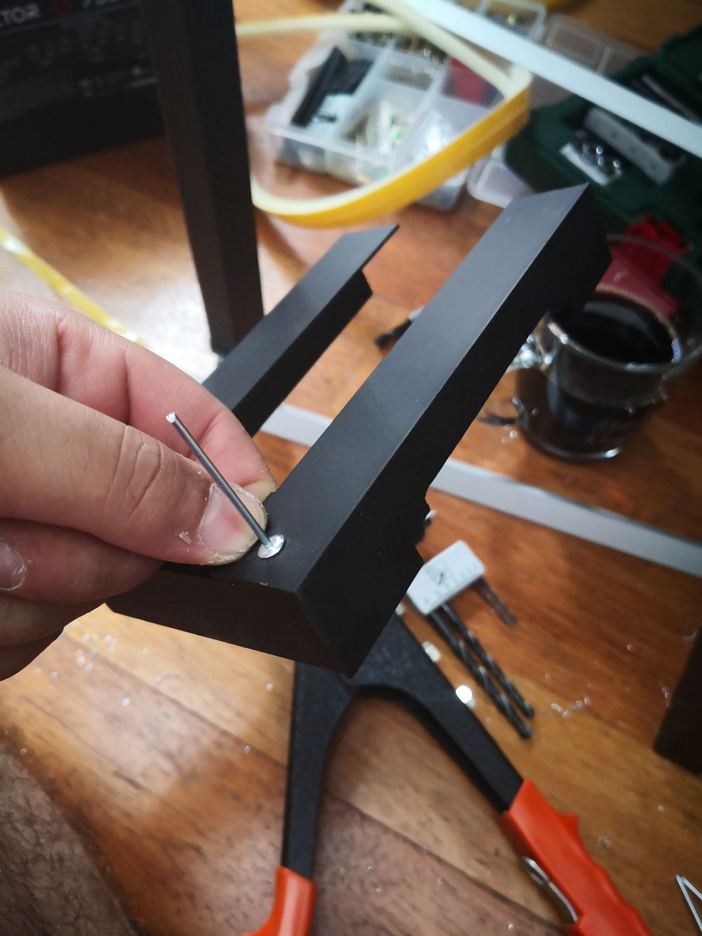 PSU cover body part mounting