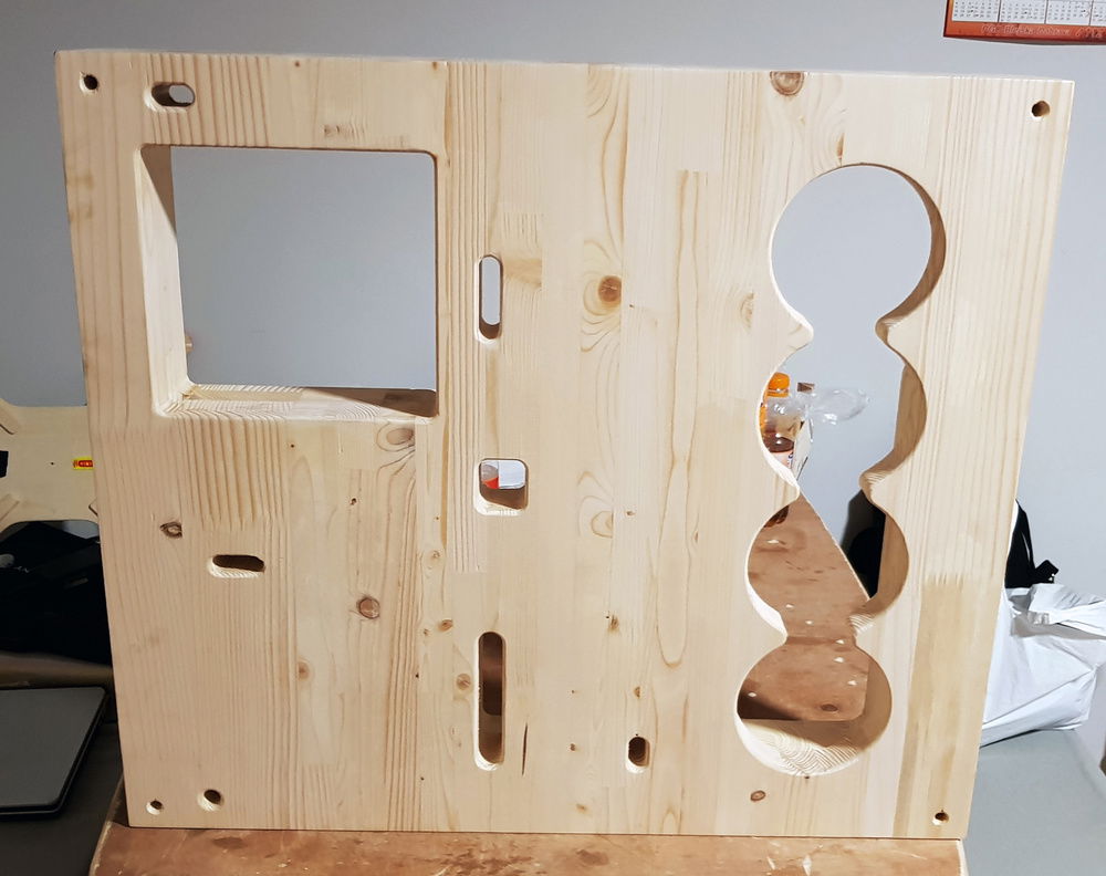 The base is made of pine wood