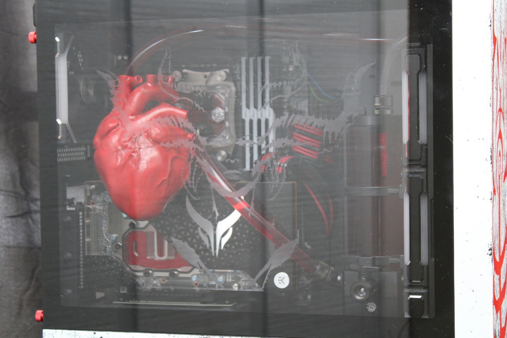 Close up of Etching which was done by a removeable vinyl and etching cream.