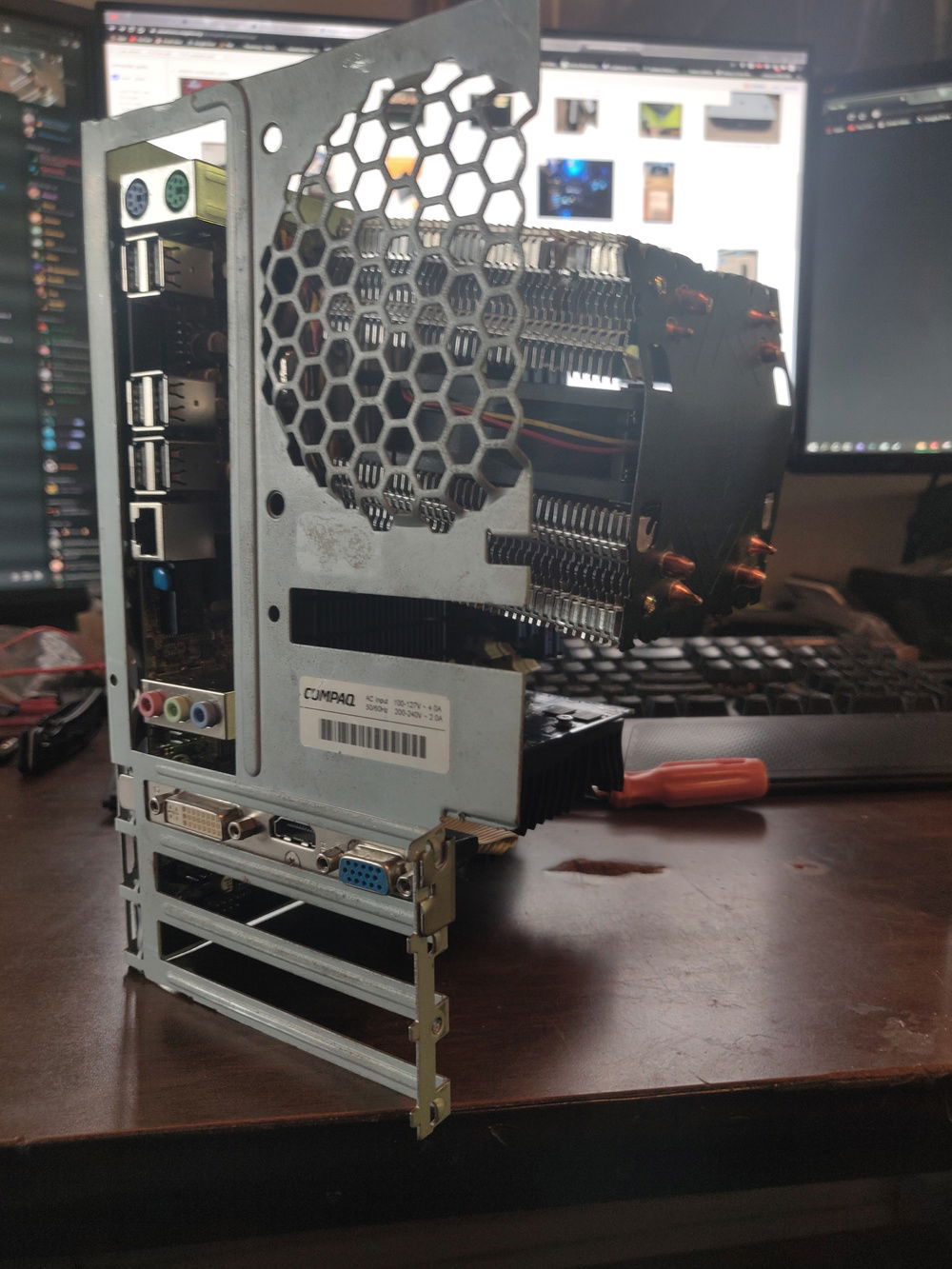 Testing the tray I cut out to hold ToeJam