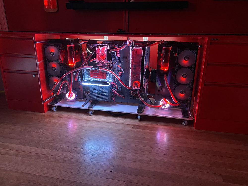 SO this is to show the loop system multi-drain point. 
Custom cover glass.