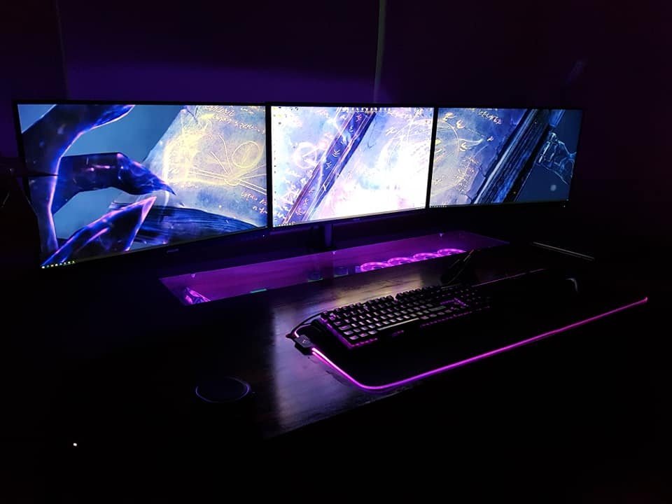 Ultraviolet desk » builds.gg