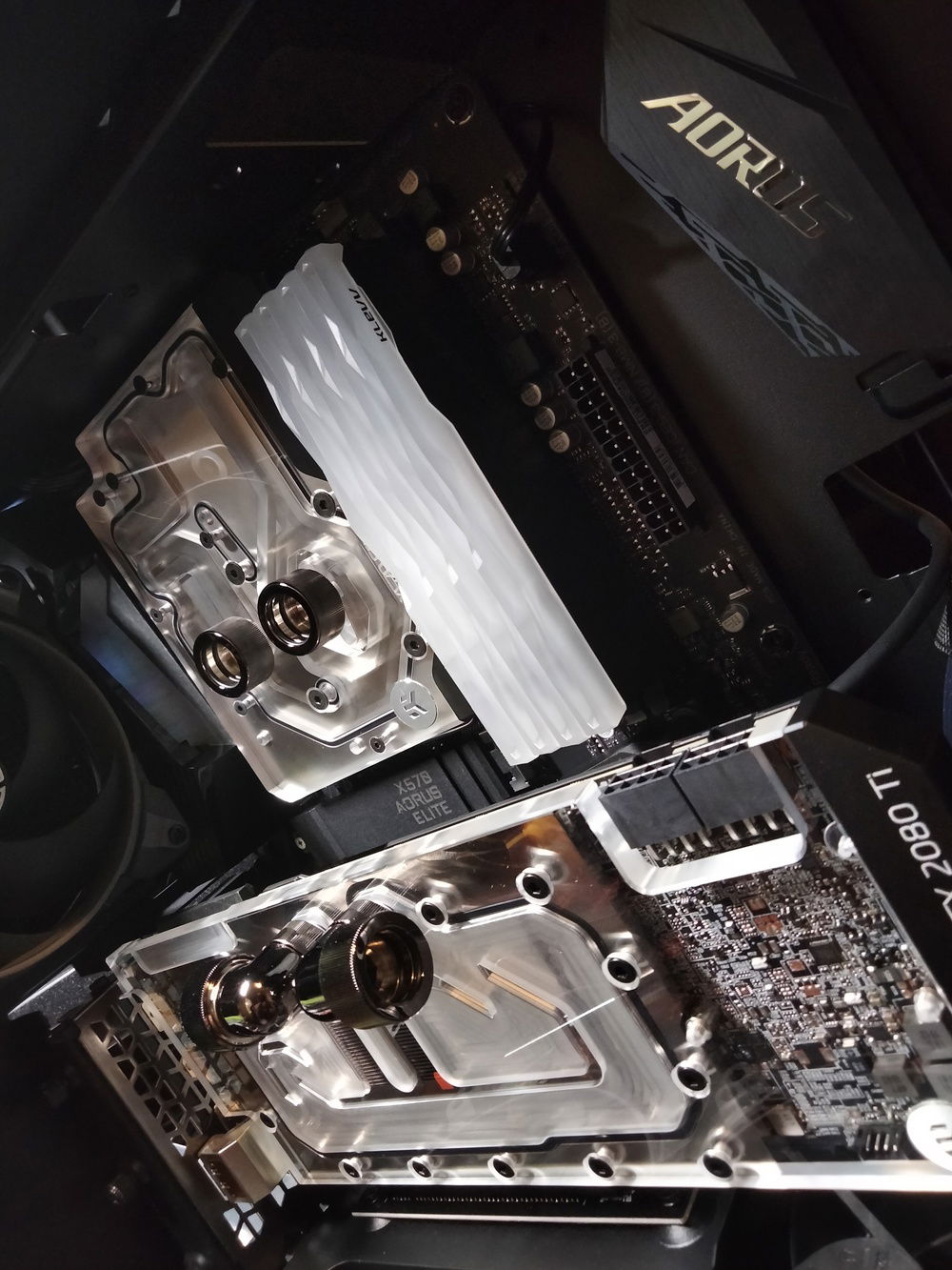 Clevv RAM has some of the best rgb diffusers in my opinion