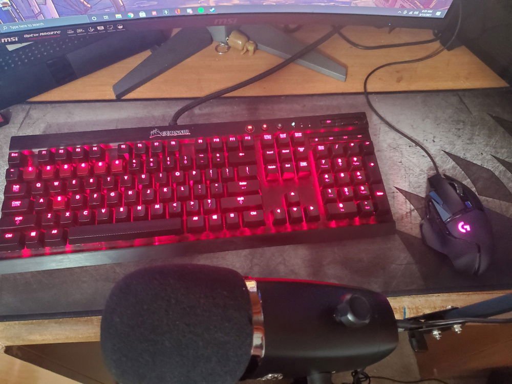 k70 red and g502