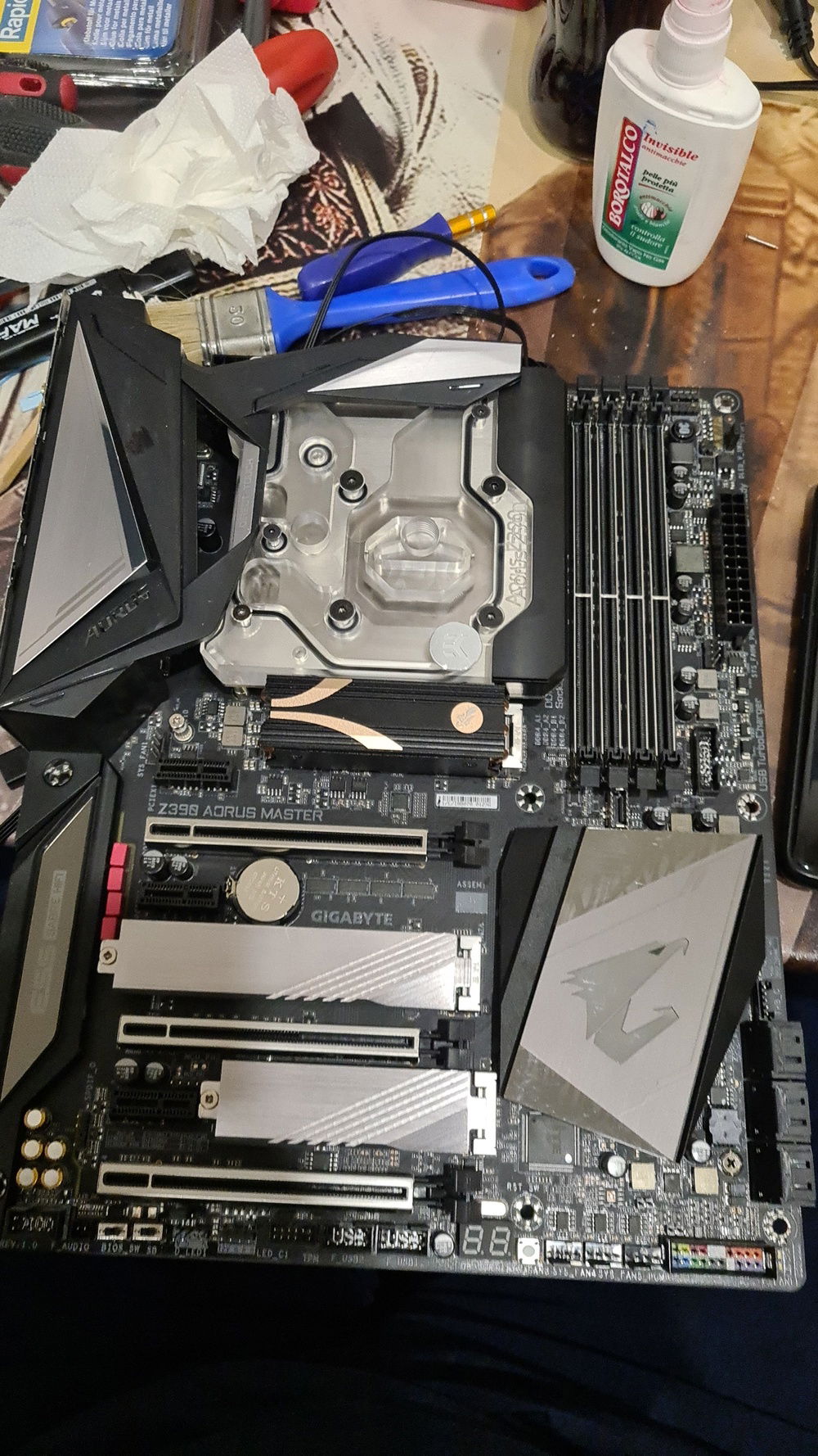 Blocco ek momentum z390 aorus