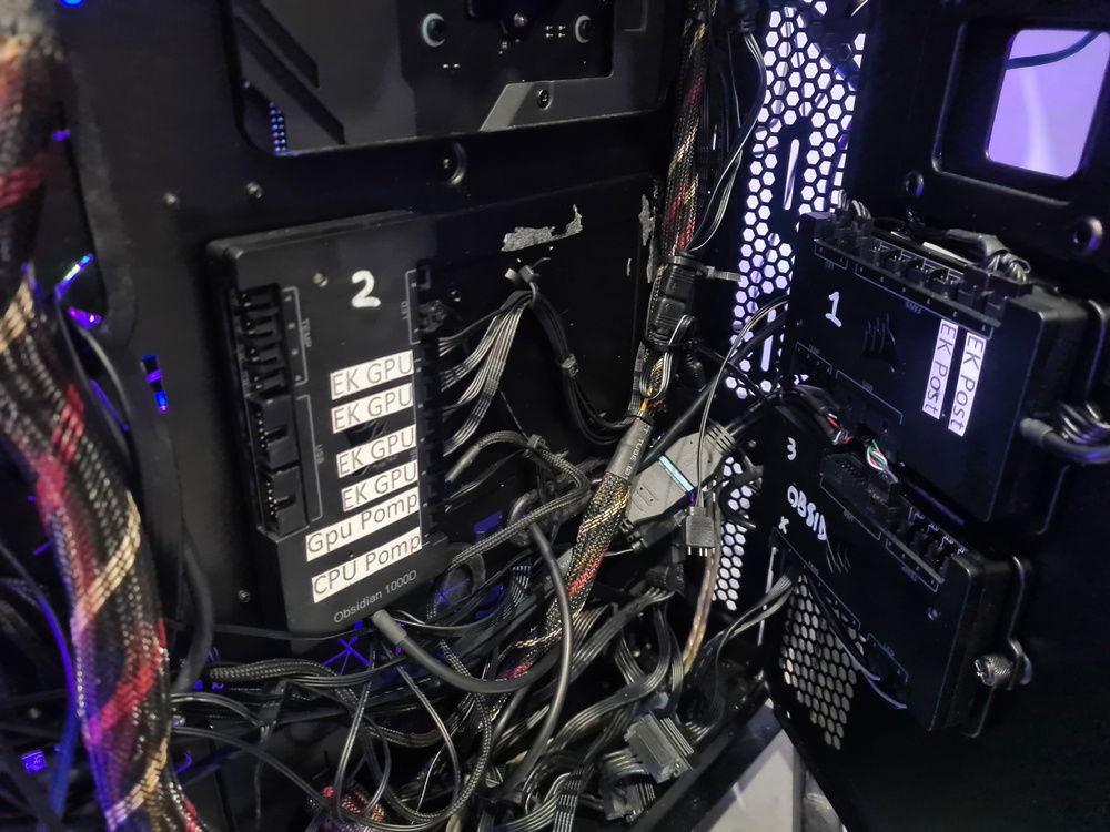 Crazy...ordine per favore ahahahahaahha .3 commander pro