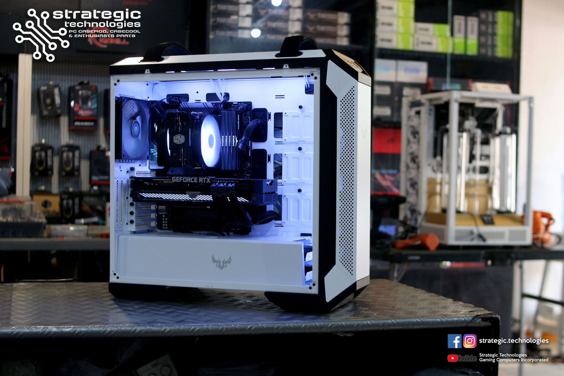 TUF GT501 WHITE Christian James » builds.gg