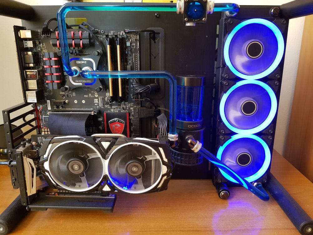 Front View Raijintek Paean (without glass and red fan)