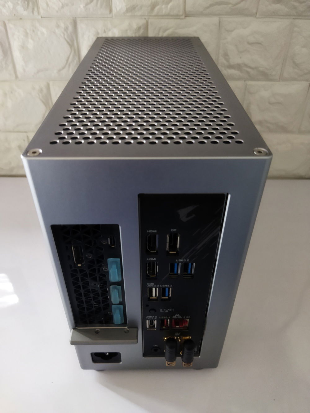 Looks complete and compact ports available