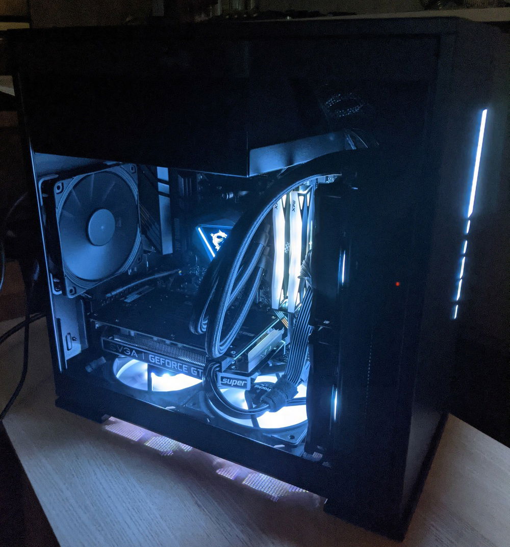 Default setting: white light
